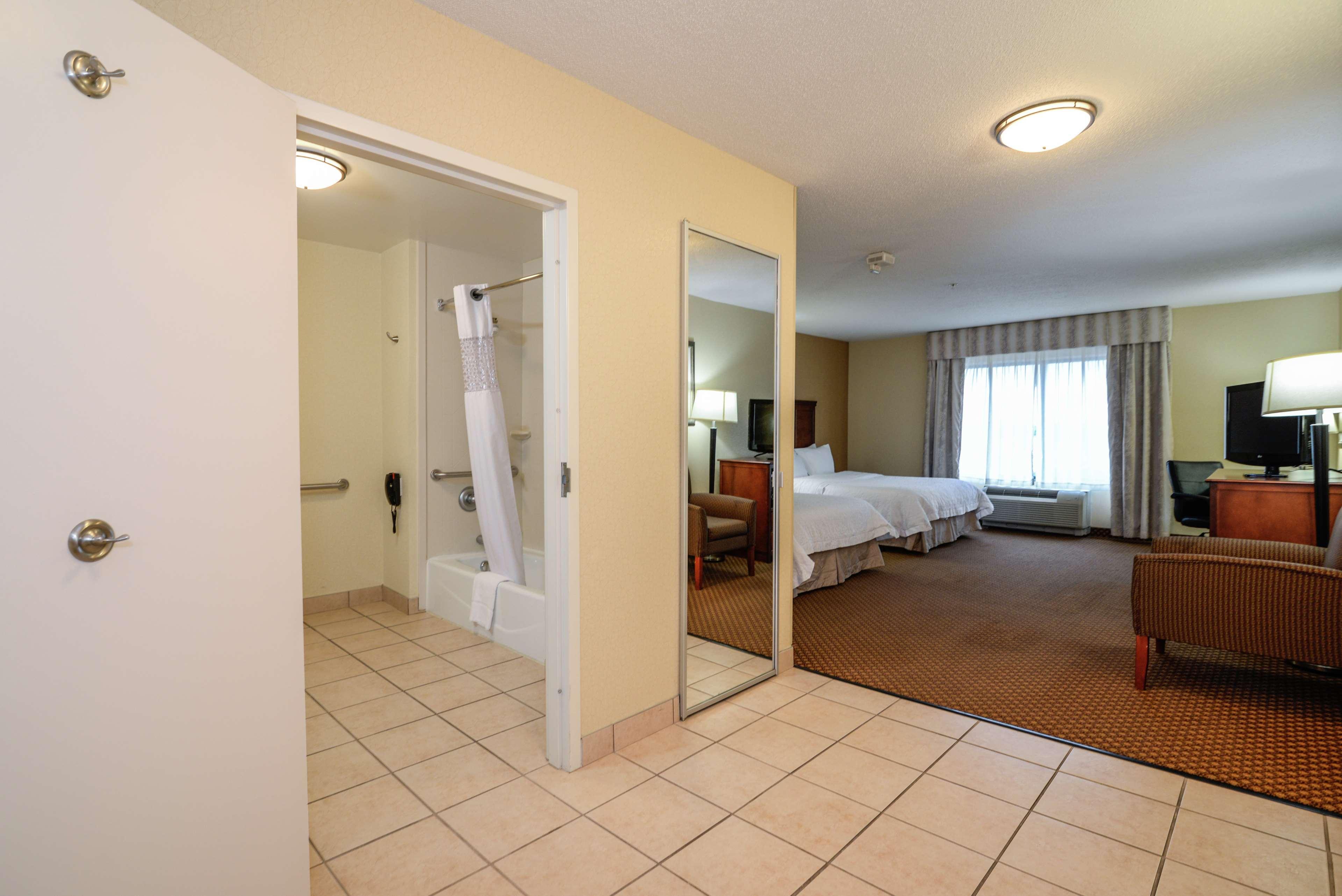 Hampton Inn & Suites Detroit/Chesterfield Esterno foto